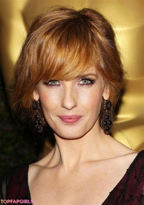 nude kelly reilly